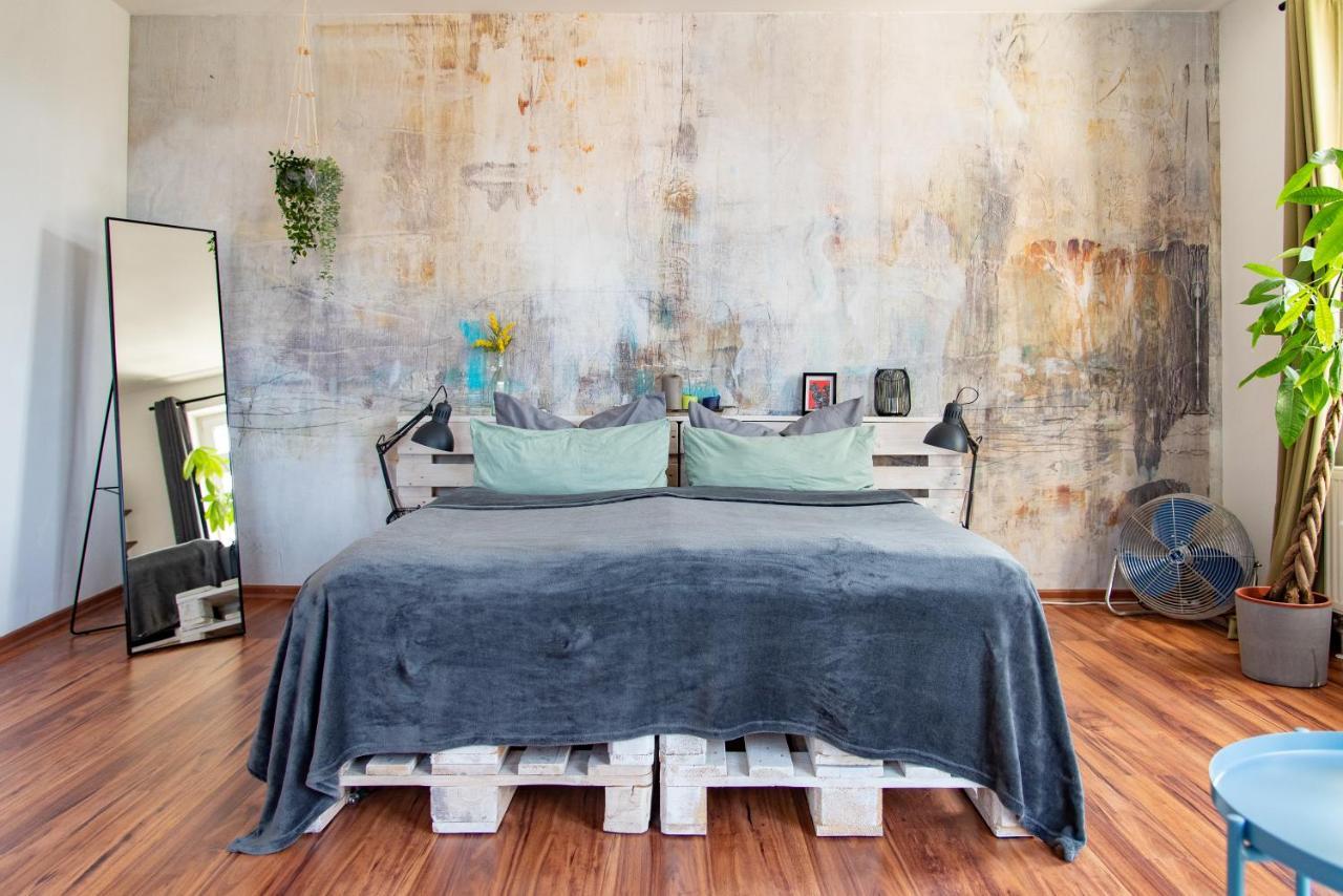 Industriecharme Apartment - Nespresso, Netflix, Wifi, Zentral, Messe Chemnitz Buitenkant foto