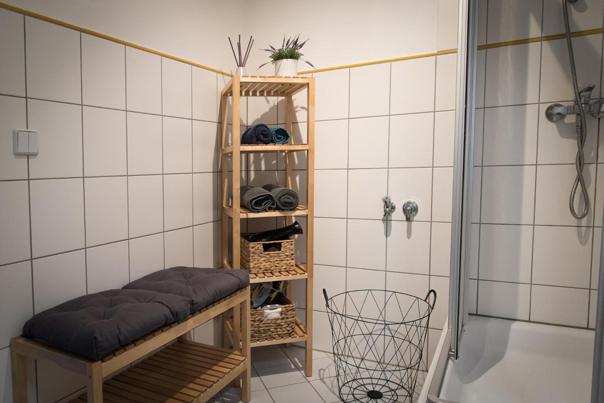 Industriecharme Apartment - Nespresso, Netflix, Wifi, Zentral, Messe Chemnitz Buitenkant foto